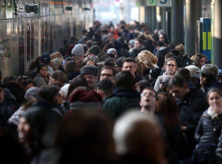 Ancora Scioperi disastro treni passeggero